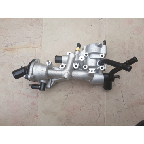 TERMOSTAT YUVASI VE KAPAĞI KOMPLE HYUNDAI SANTAFE 2015-2020